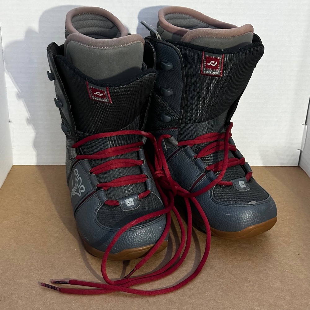 Ride Orion-W Snowboard Boots Womens 9 Gray Red Good Traditional Lace Gum Sole